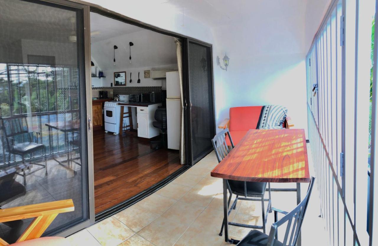 Cockatoo Studio Apartments Manuel Antonio Bagian luar foto